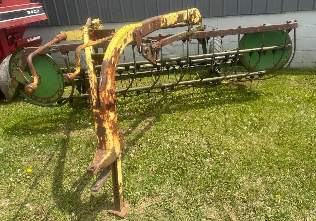 Image of John Deere 640 Primary image