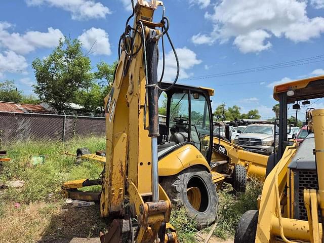 Image of Caterpillar 420E equipment image 3
