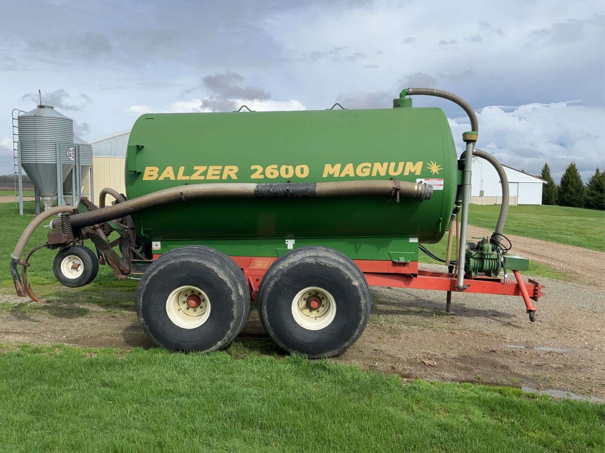 2009 Balzer 2600 Equipment Image0