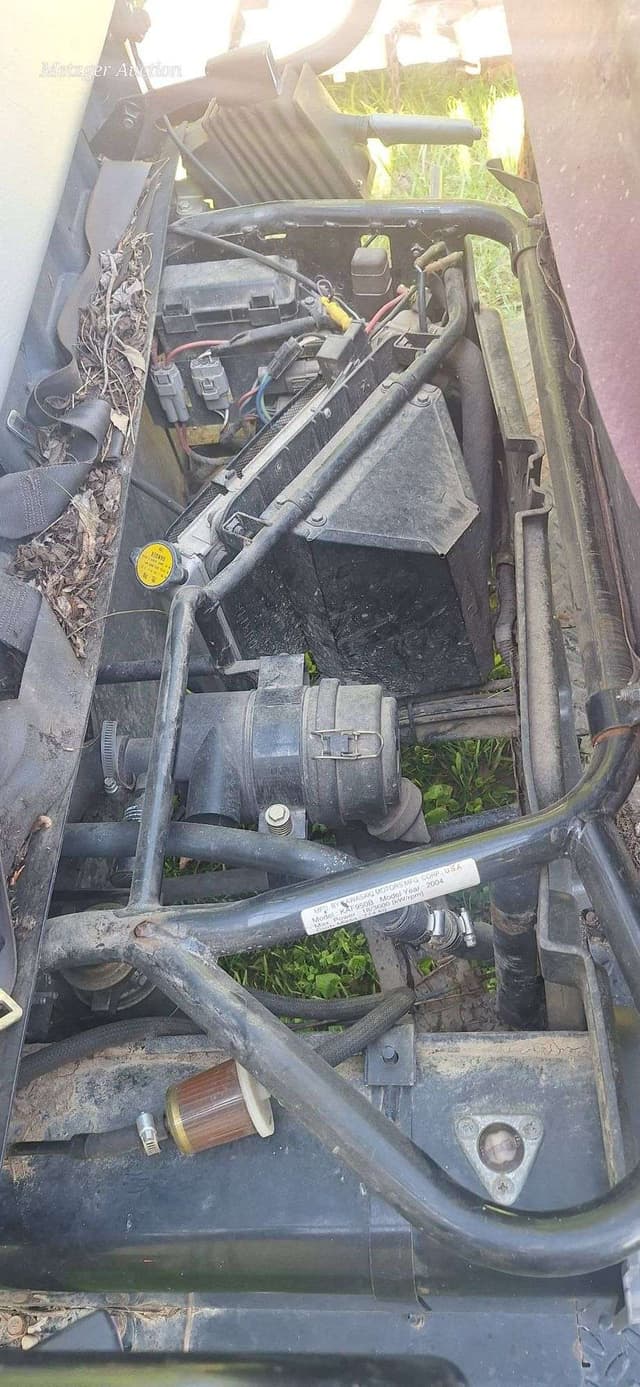 Image of Kawasaki Mule 3010 equipment image 3