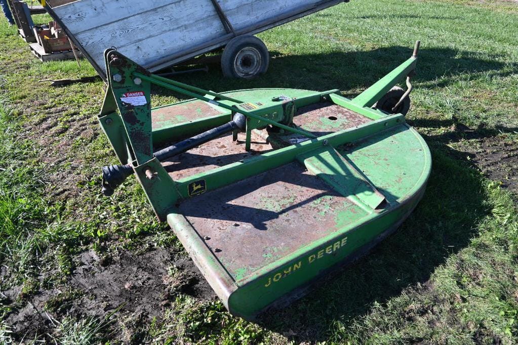 Main image John Deere 709