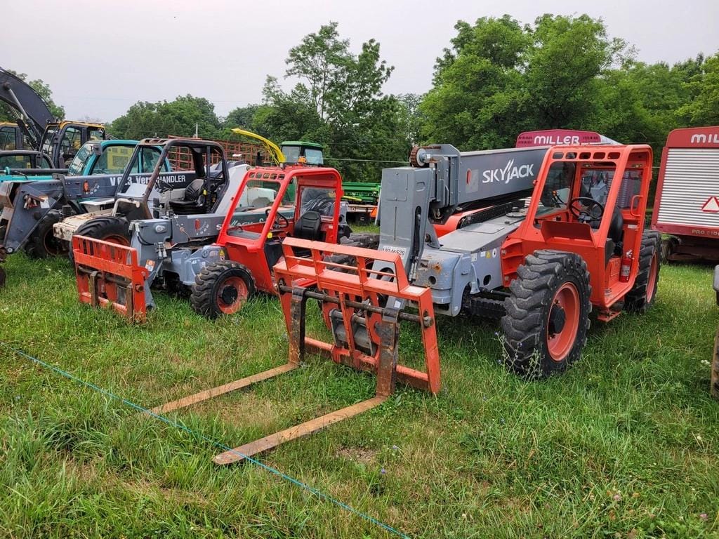 2018 Sky Jack SJ843TH Equipment Image0