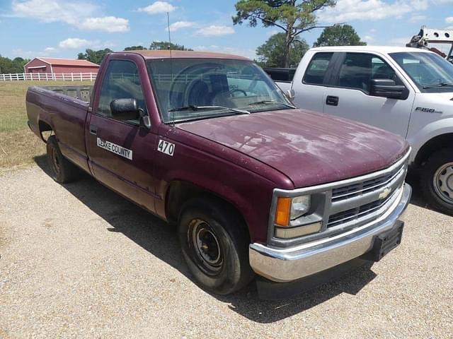 Image of Chevrolet 1500 equipment image 1