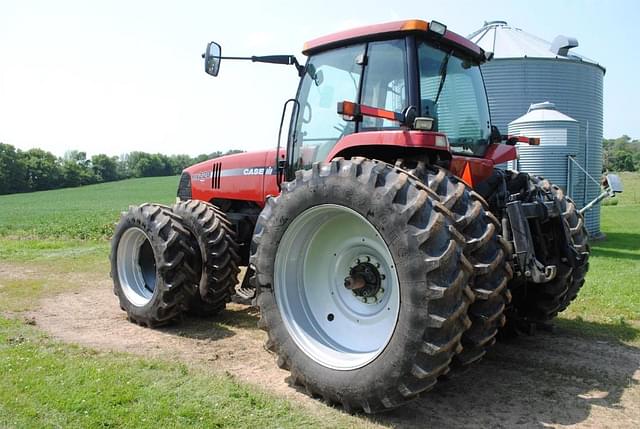 Image of Case IH MX220 equipment image 2