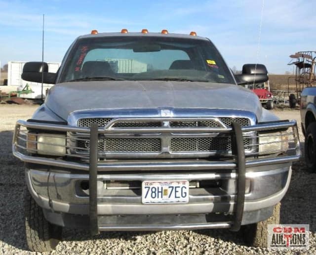 Image of Dodge Ram 3500 equipment image 4