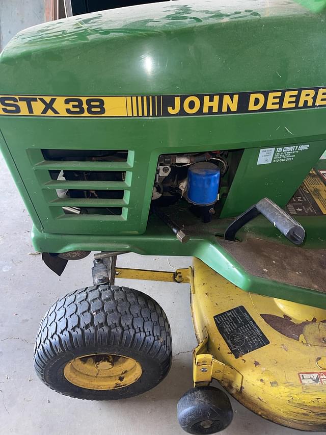 Image of John Deere STX38 equipment image 2