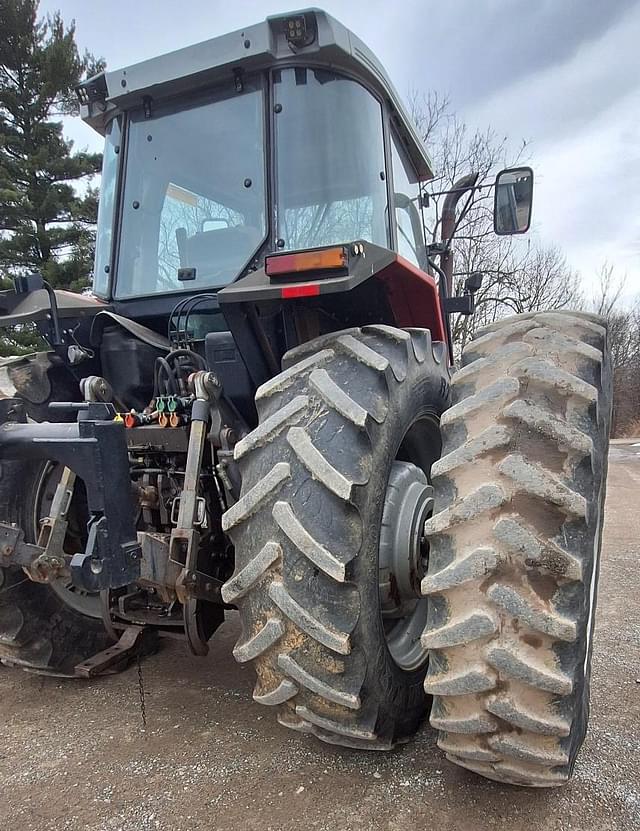 Image of Massey Ferguson 8160 equipment image 4