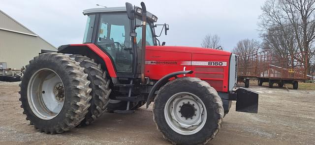 Image of Massey Ferguson 8160 equipment image 1