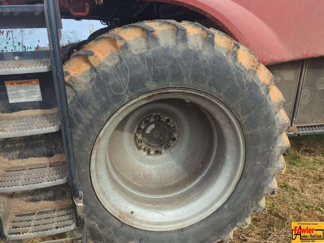 Image of Case IH 8120 equipment image 3