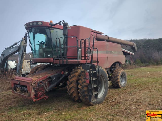 Image of Case IH 8120 equipment image 1