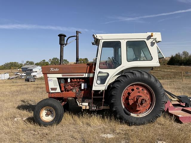 Image of International Harvester 1466 equipment image 4