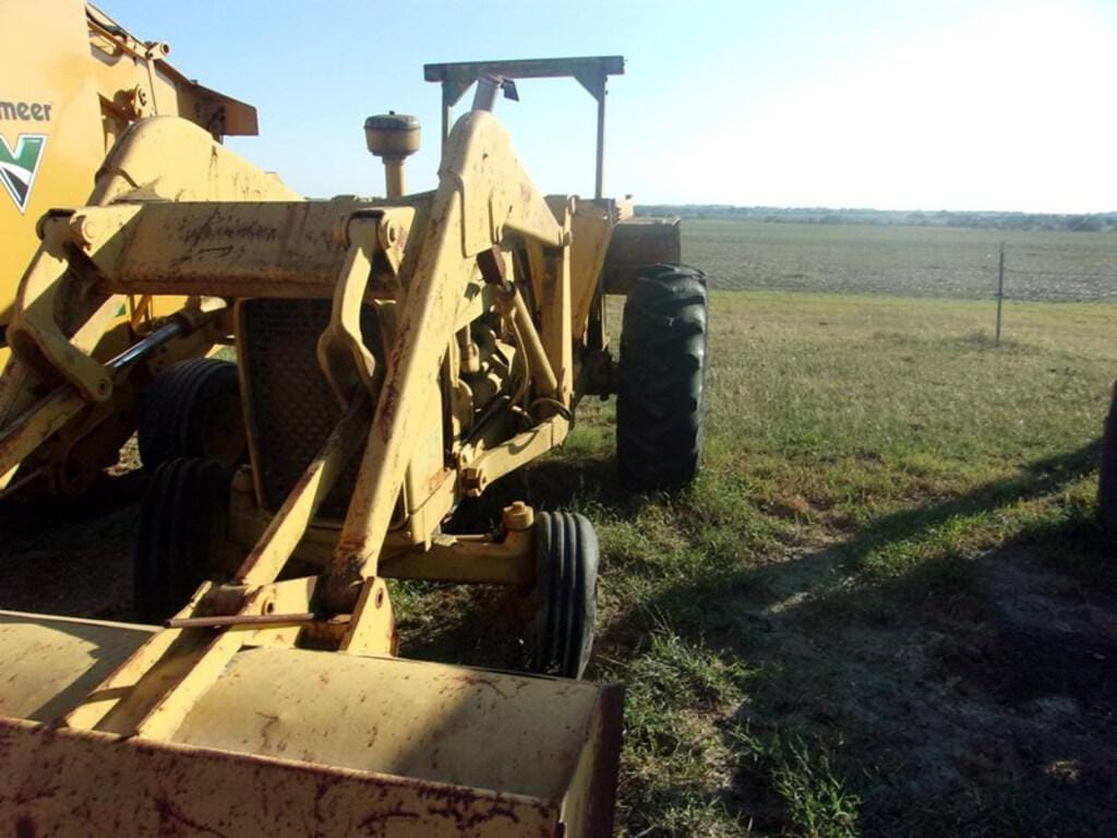 Main image John Deere 3010