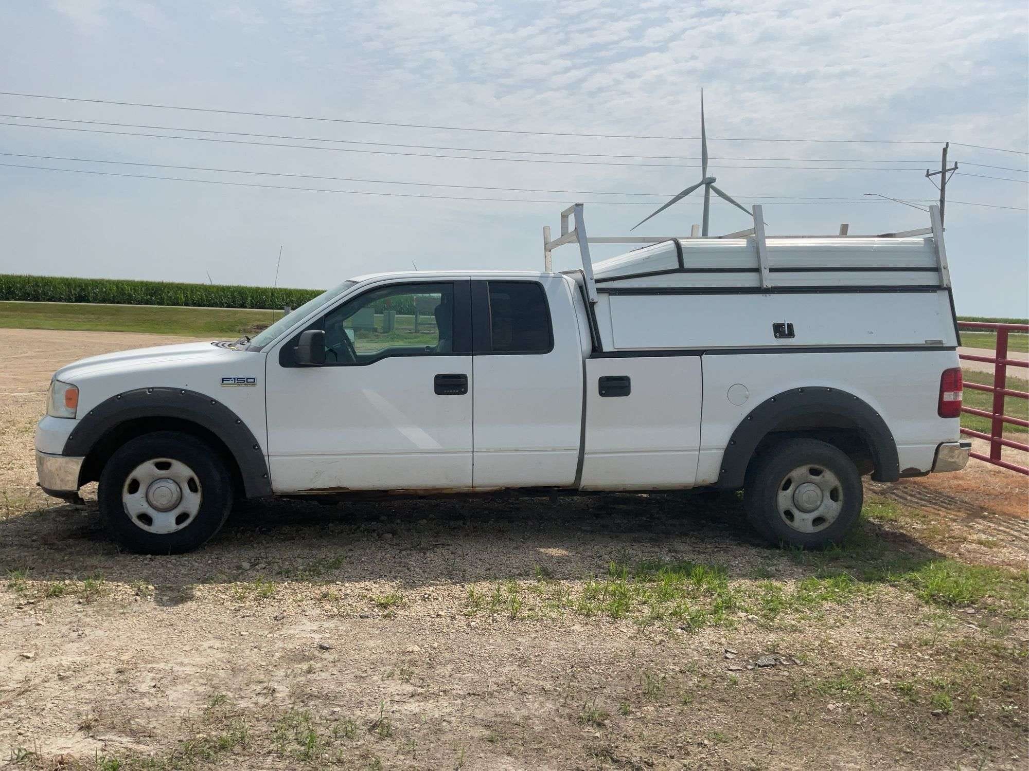 2007 Ford F-150 Equipment Image0