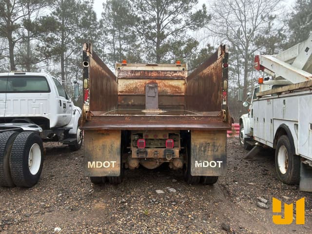 Image of International SF625 equipment image 4