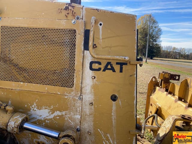 Image of Caterpillar D5H equipment image 4