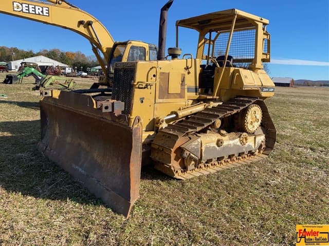 Image of Caterpillar D5H equipment image 1