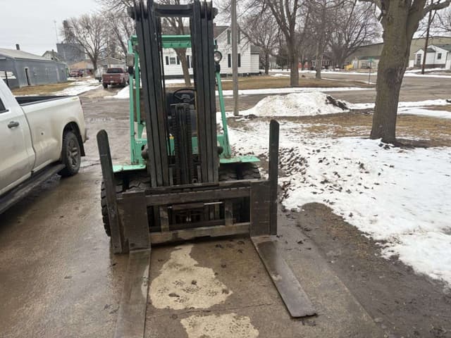 Image of Mitsubishi FG35 equipment image 1