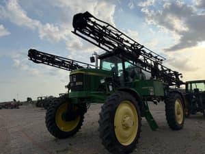 2002 John Deere 4710 Image