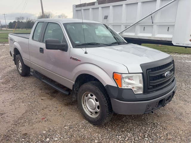Image of Ford F-150 equipment image 1