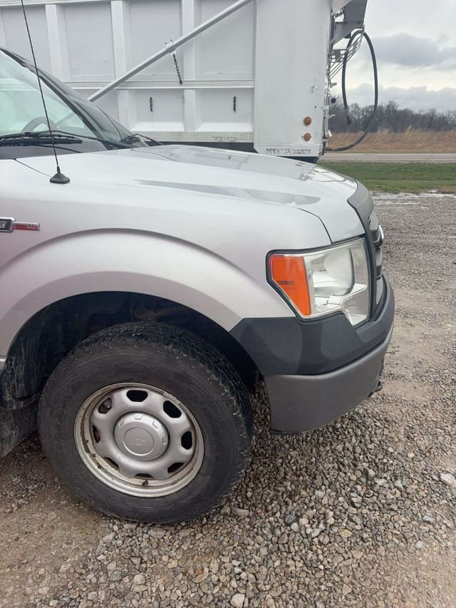 Image of Ford F-150 equipment image 3