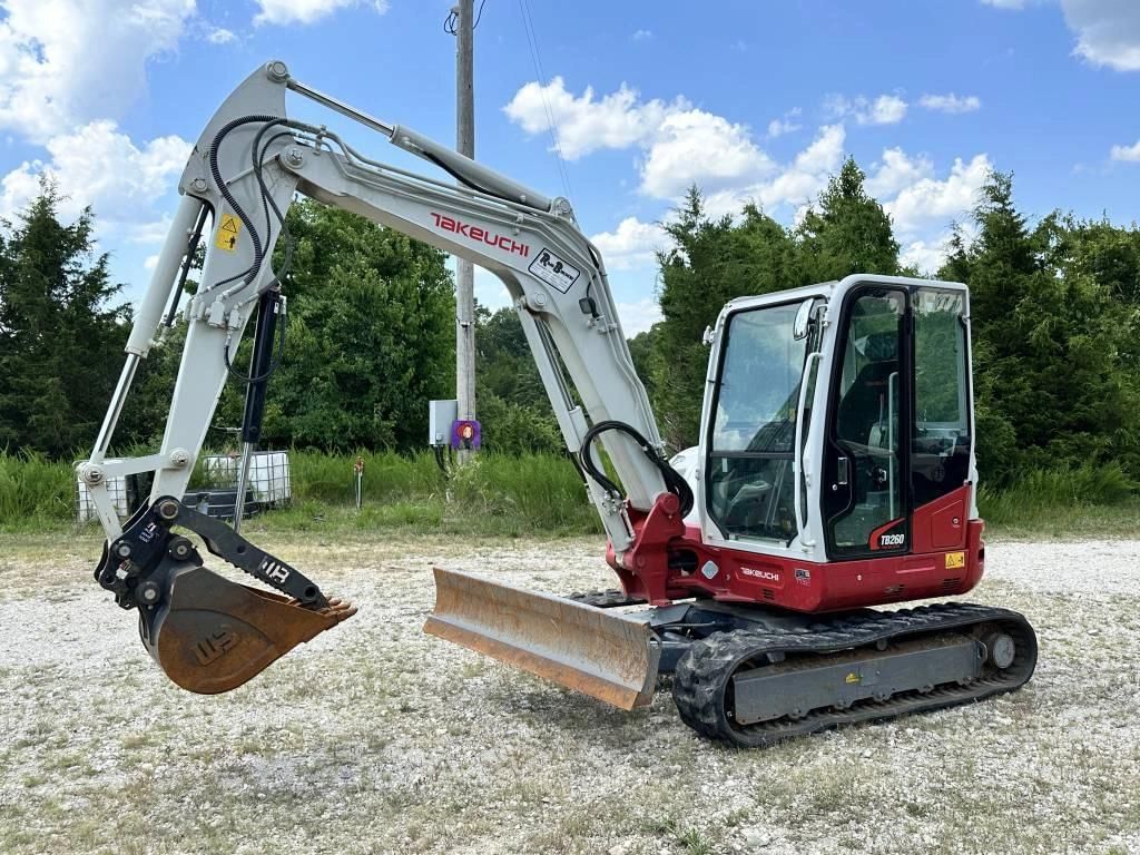 2021 Takeuchi TB260 Equipment Image0