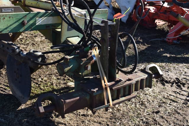 Image of John Deere A2600 equipment image 4