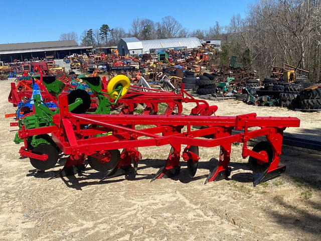 Image of Massey Ferguson Undetermined equipment image 3