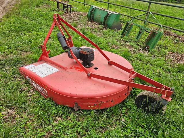 Image of Bush Hog Squealer equipment image 2