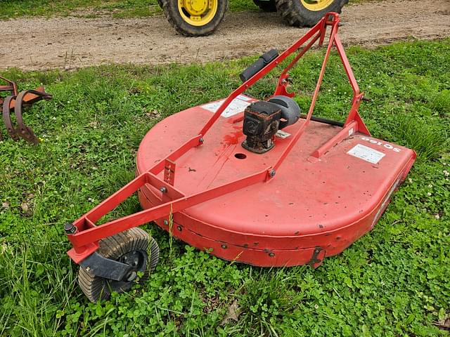 Image of Bush Hog Squealer equipment image 4