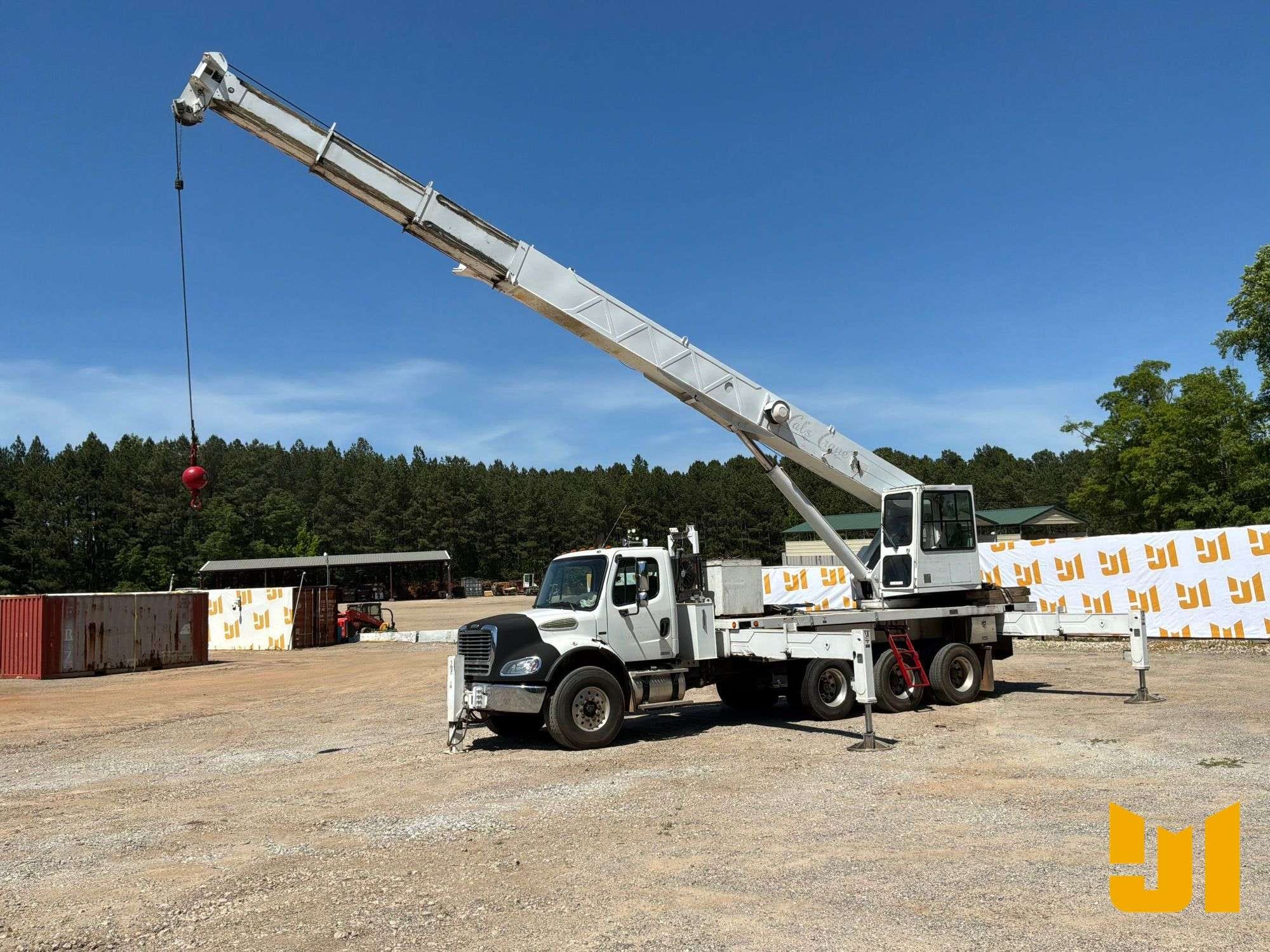 Freightliner M2 Equipment Image0