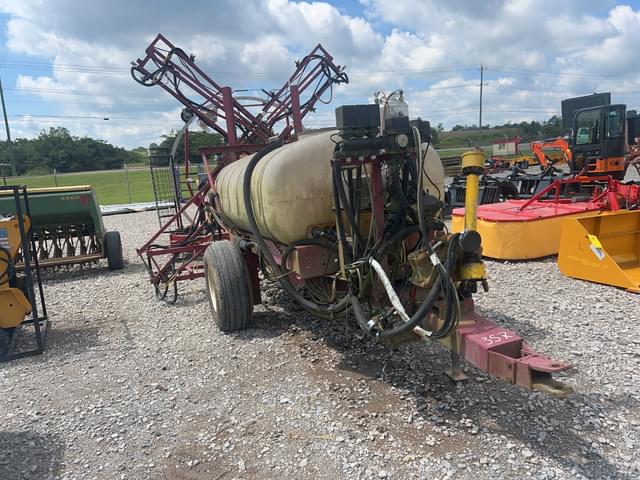 Image of Hardi TR500 equipment image 3