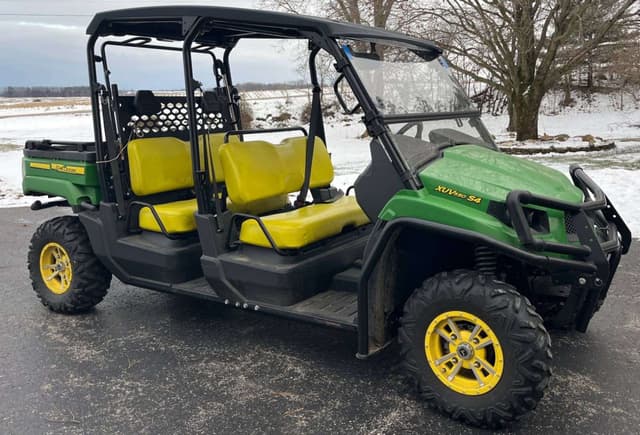 Image of John Deere XUV 550 S4 equipment image 1