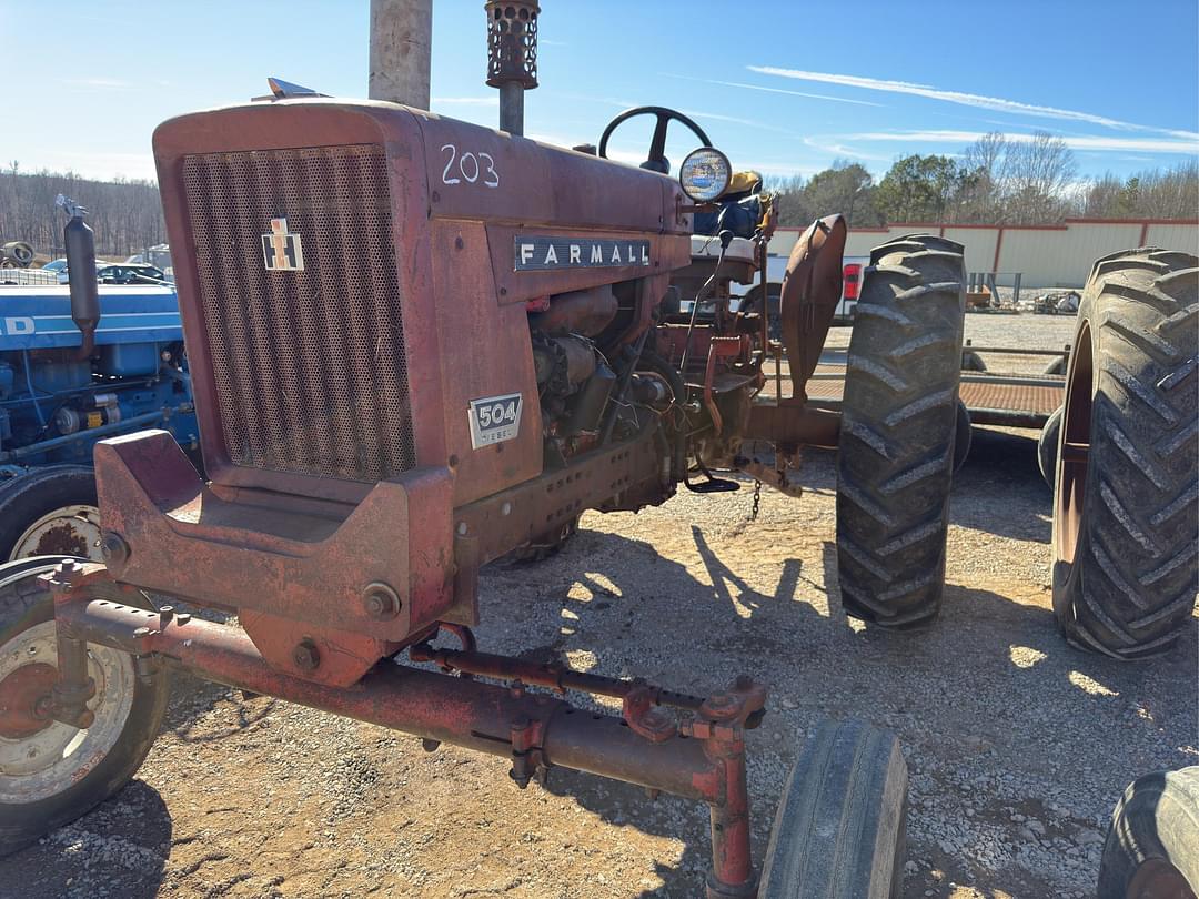 Image of International Harvester 504 Primary image