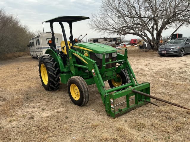 Image of John Deere 5045E equipment image 4