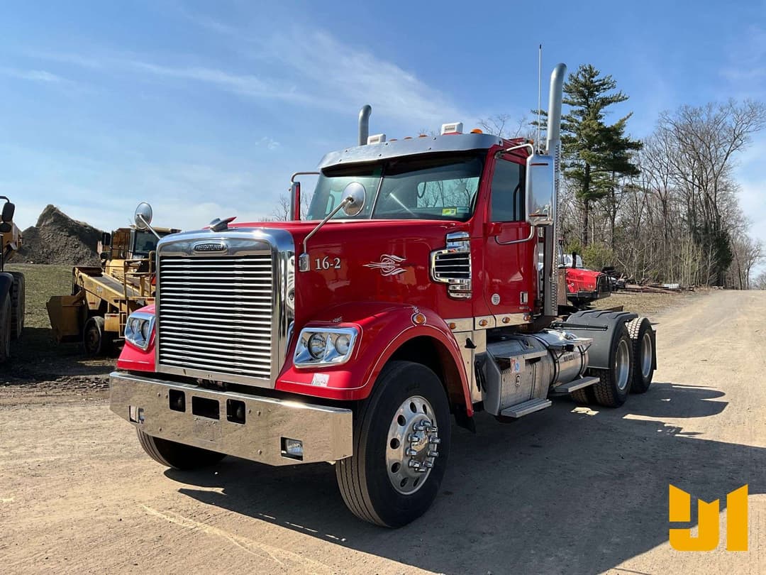 Image of Freightliner Coronado Primary image