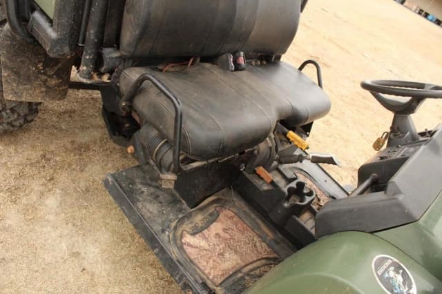 Image of John Deere Gator XUV 825 equipment image 1