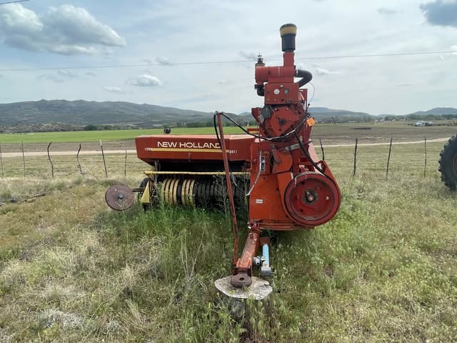 Image of New Holland 505 equipment image 1