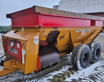 Main image Knight 716