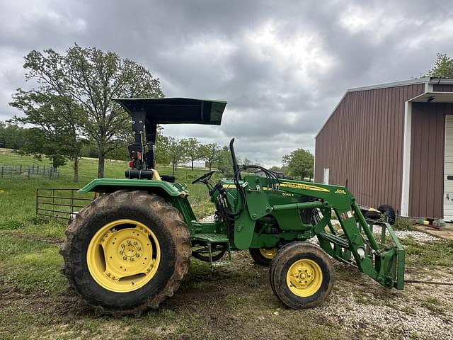 Image of John Deere 5065E equipment image 1