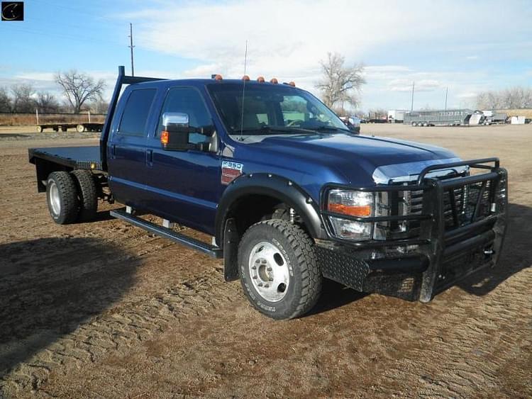 2010 Ford F-350 Equipment Image0