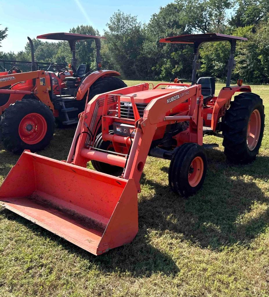 Image of Kubota M4800 Primary image