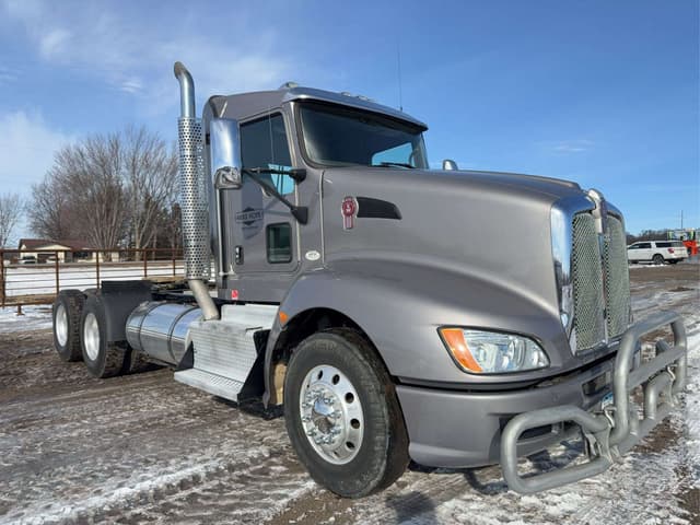 Image of Kenworth T660 equipment image 1
