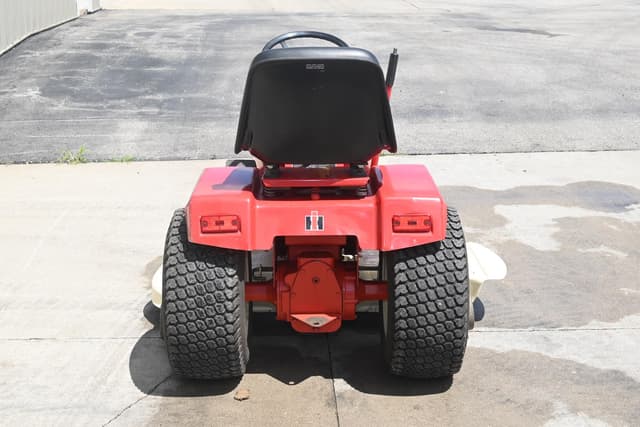 Image of Cub Cadet 682 equipment image 3
