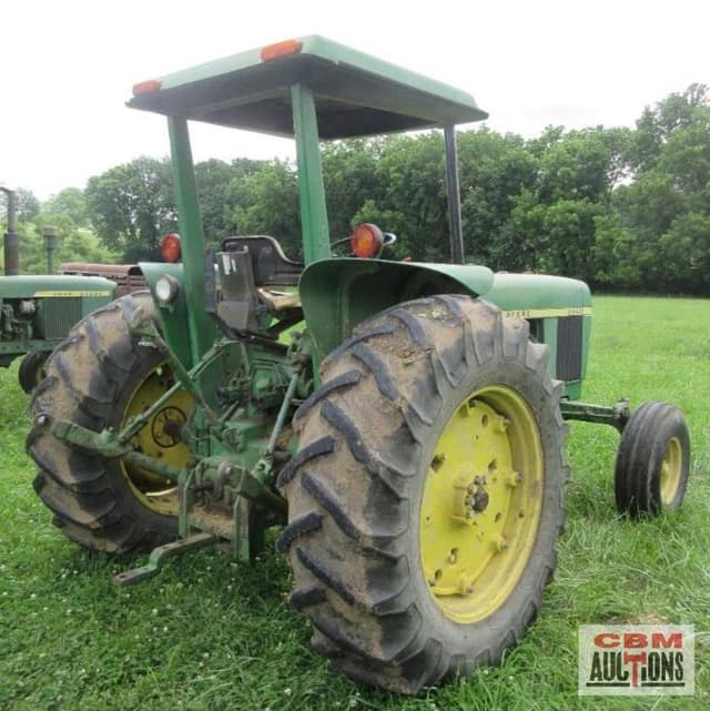 Image of John Deere 2840 equipment image 3