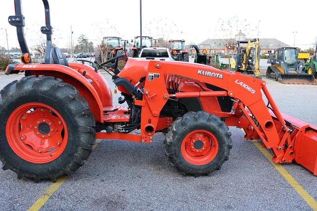 Image of Kubota MX4800 equipment image 4