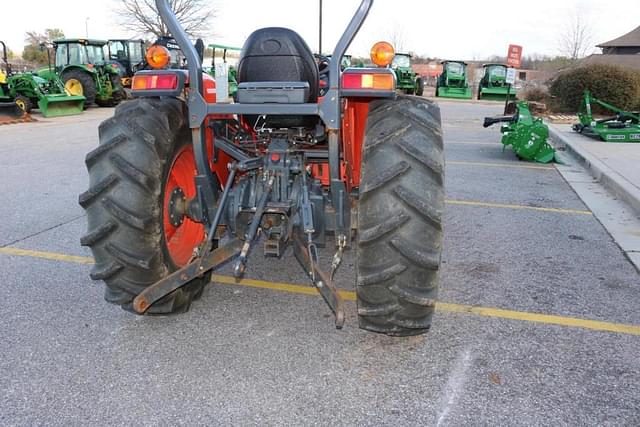 Image of Kubota MX4800 equipment image 2