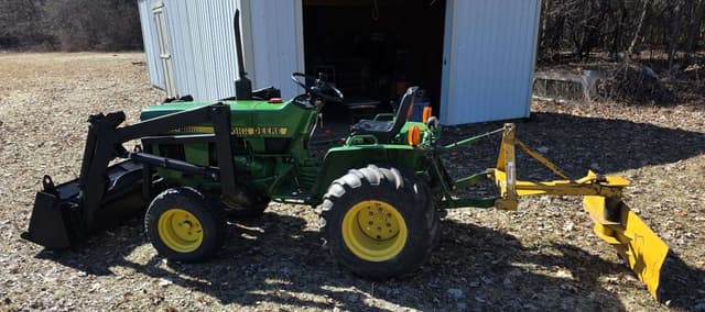 Image of John Deere 650 equipment image 2