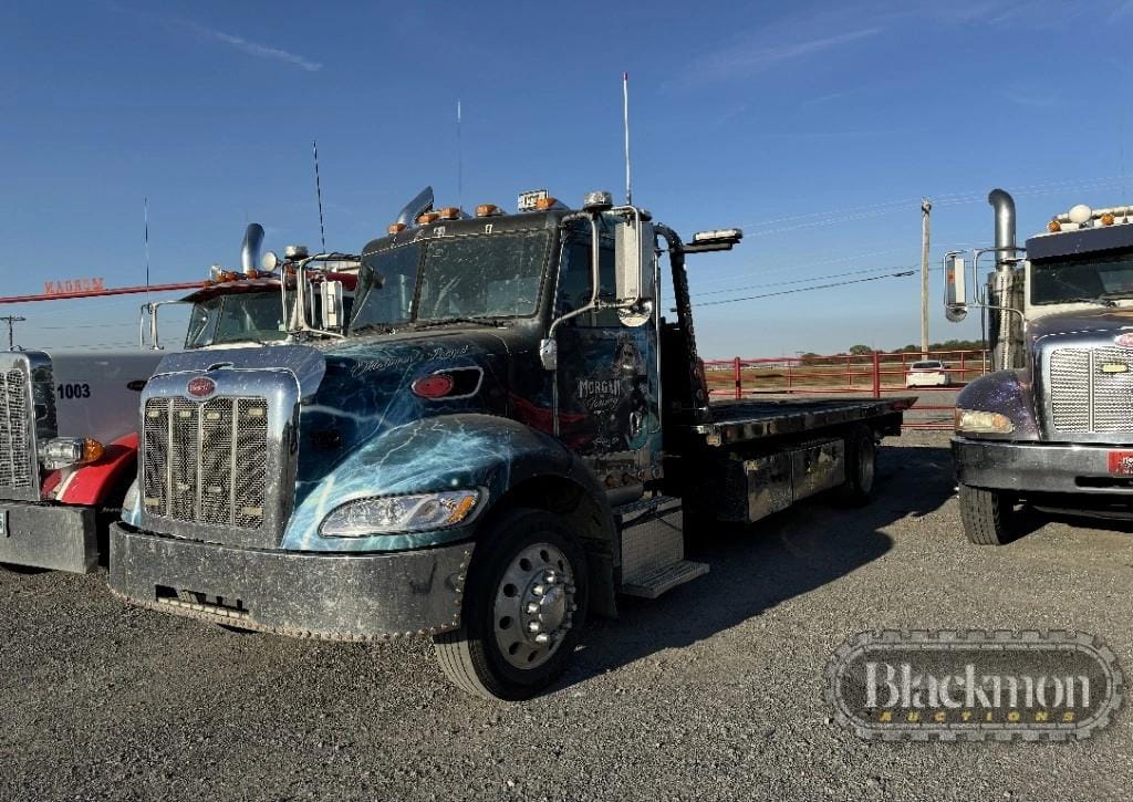 Main image Peterbilt 337
