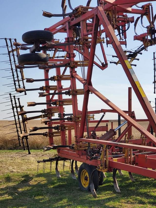 Image of Bourgault Vibramaster equipment image 2