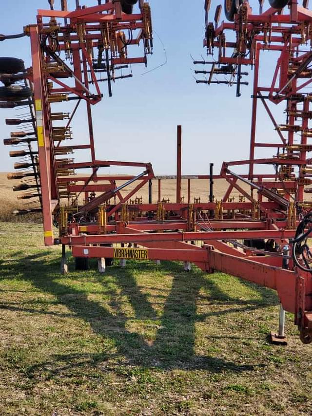 Image of Bourgault Vibramaster equipment image 4